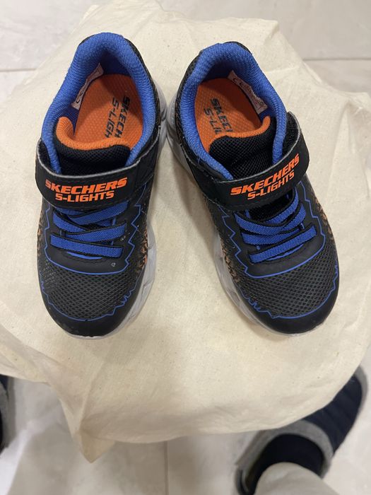 Adidasi SKECHERS S-Lights,marimea 25