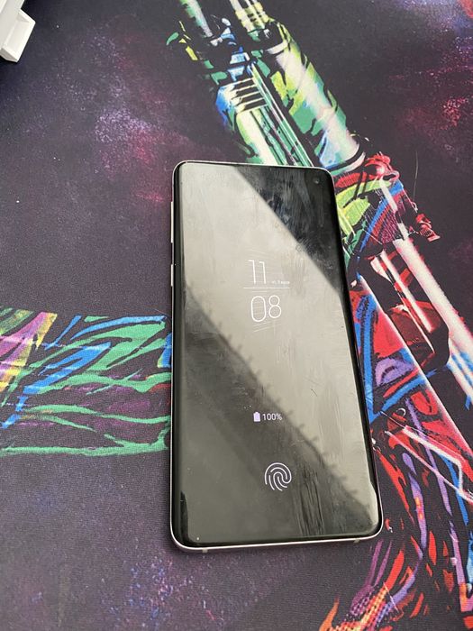 Samsung s10 8/128