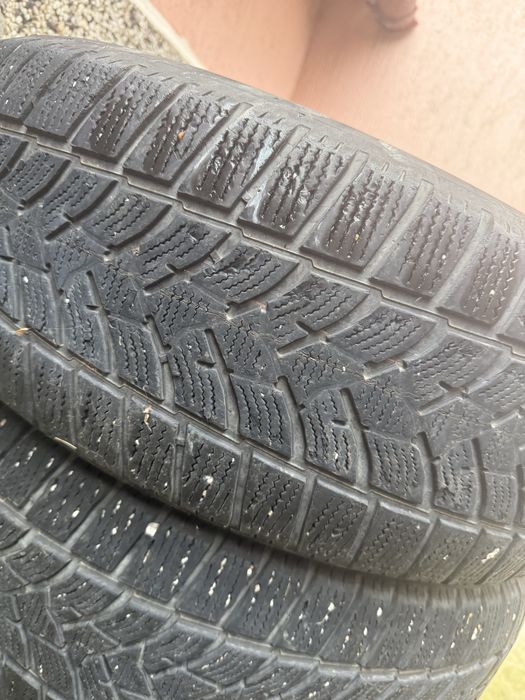 Зимни гуми DUNLOP 235/60/18