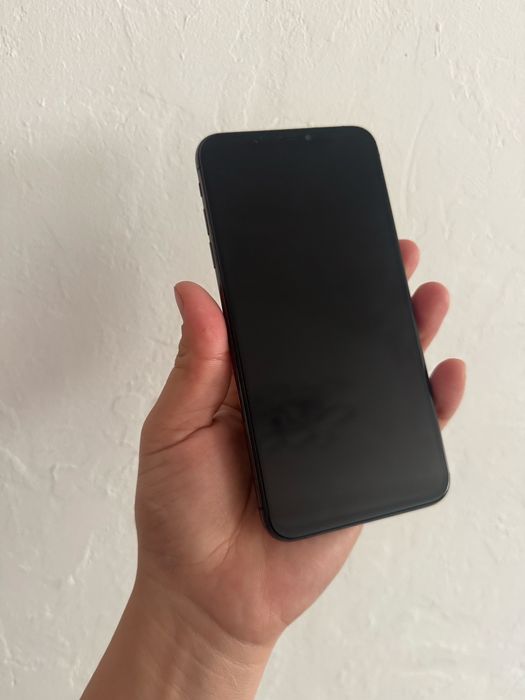 Продам iphone Xs Max 64 гб