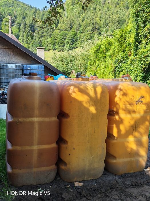 Vând bazin 2000 litrii,IBC,se pot folosi că și fosa septica ,diferite intrebuintari,ulei ars ,CLU etc!!!
