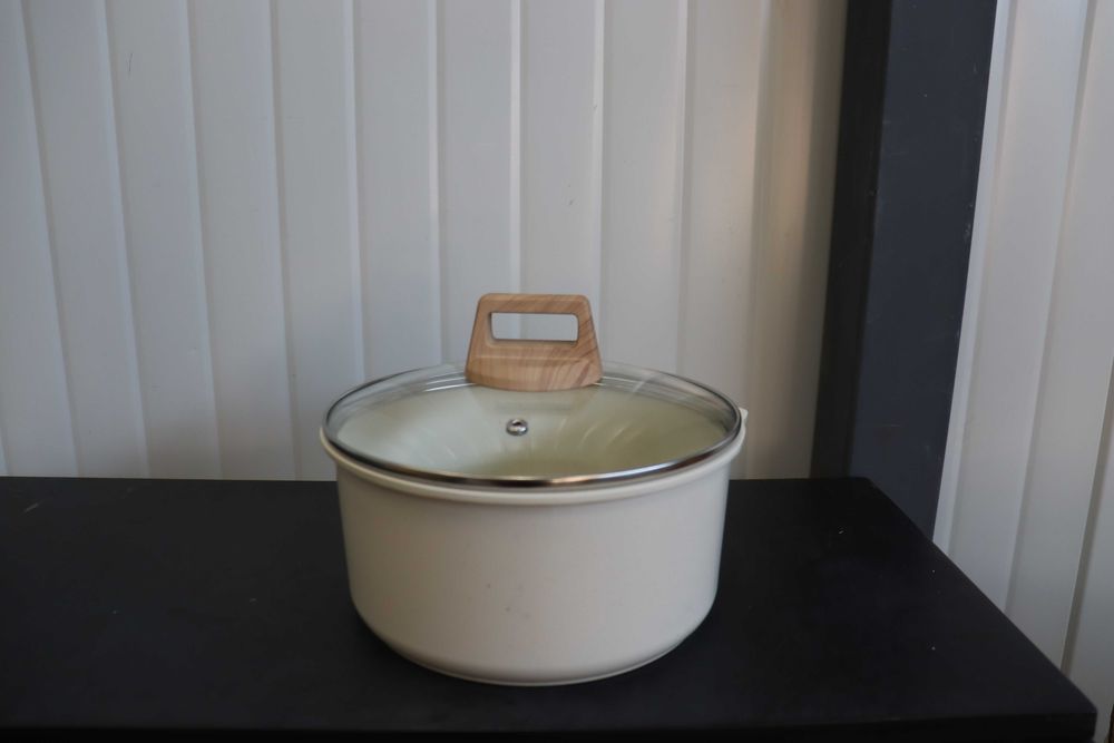 Комплект съдове и прибори за готвене Carote, 5 части