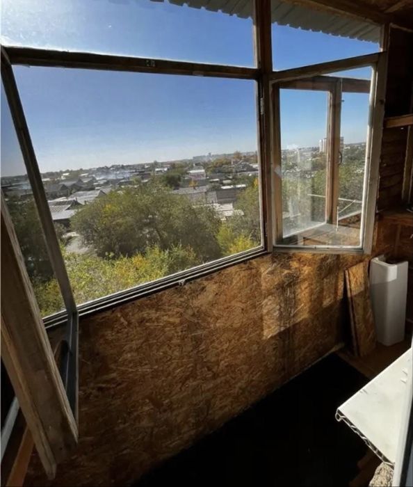 Қасыма бірге тұратын қыз керек 40мың теңге  +комусслуга бөліп толейміз