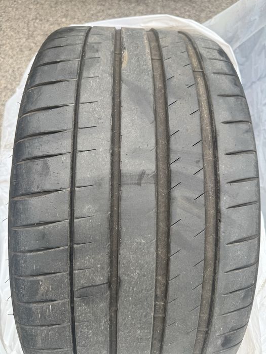 Гуми 325/35/22 285/40/22 летни