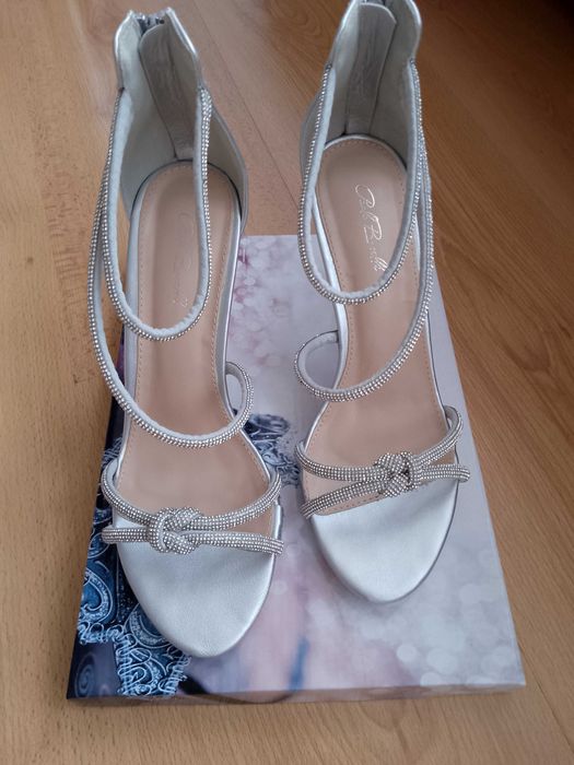 Официални сандали 38 номер