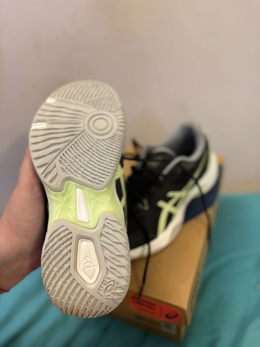 Волейболни обувки-ASICS GEL-Rocket 10