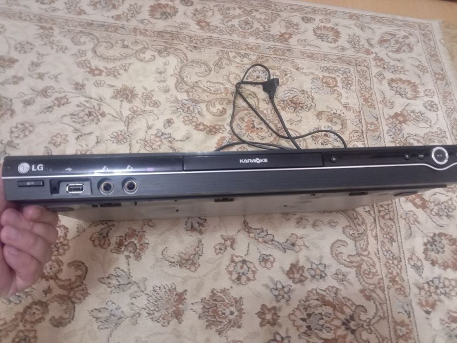 Караоке LG на 2000 песен