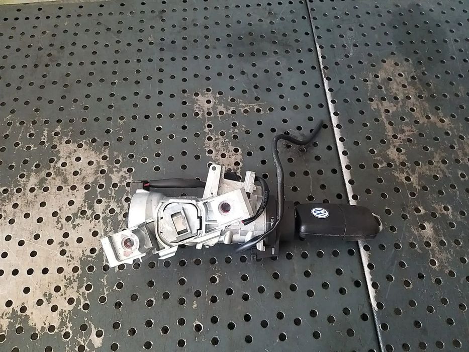 Contact auto cu cheie vw touran 1t 1k0905851