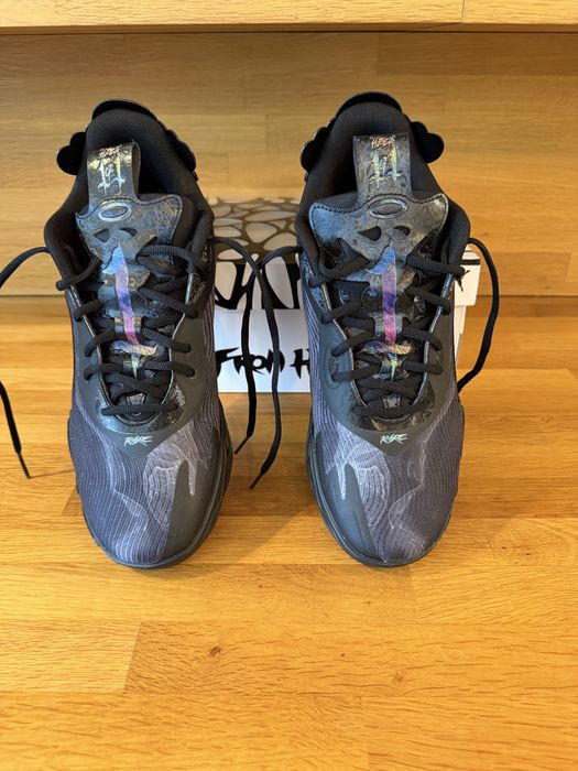 Чисто нови маратонки - Пума 43 номер  модел MB04  Lo  Team black dark