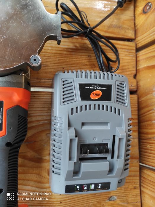 T jep masina pentru debitat metal