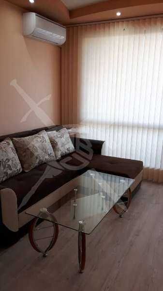 Двустаен апартамент - кв. Тракия - 11745891