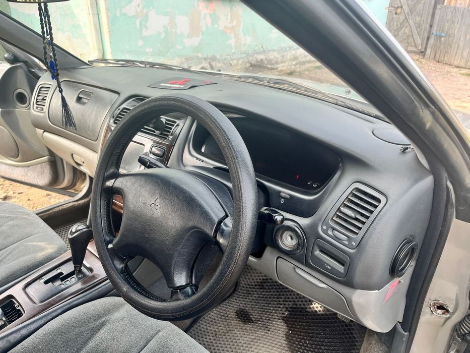 Срочно продам автомобиль