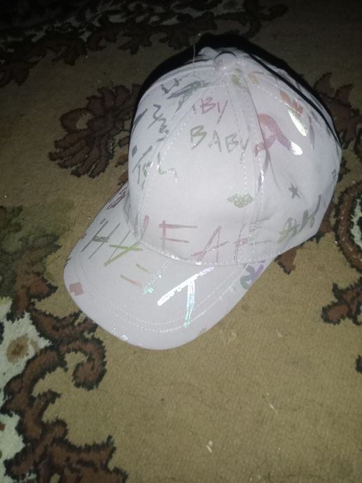 Кепка ,продала женская