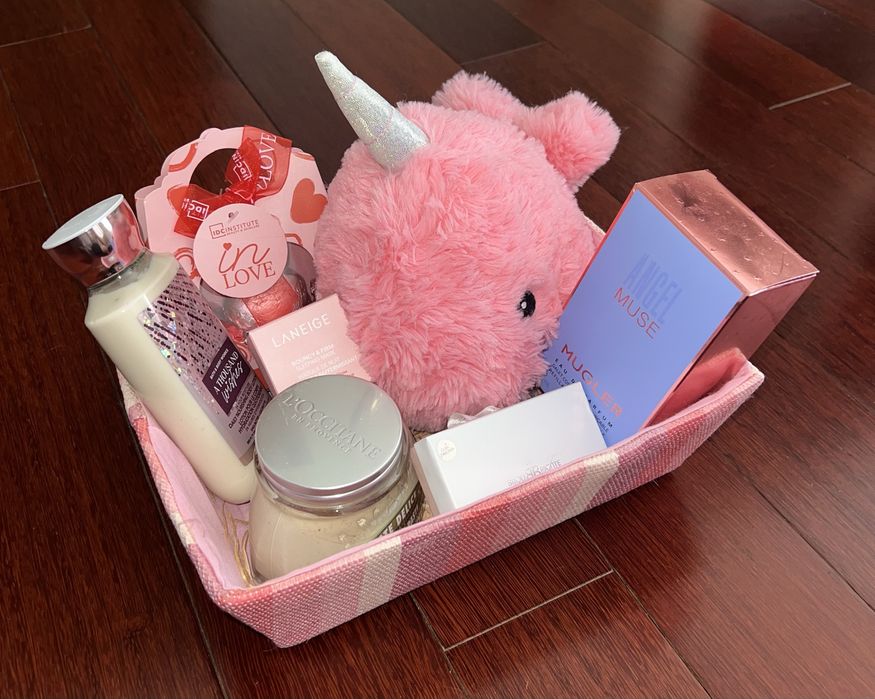 Cosuri cadou la comanda