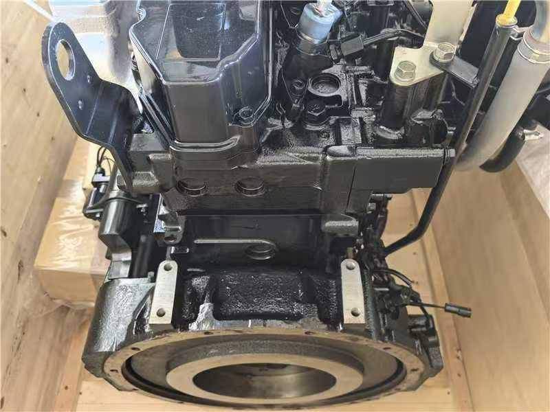 Двигатель в сборе Mitsubishi D04FR