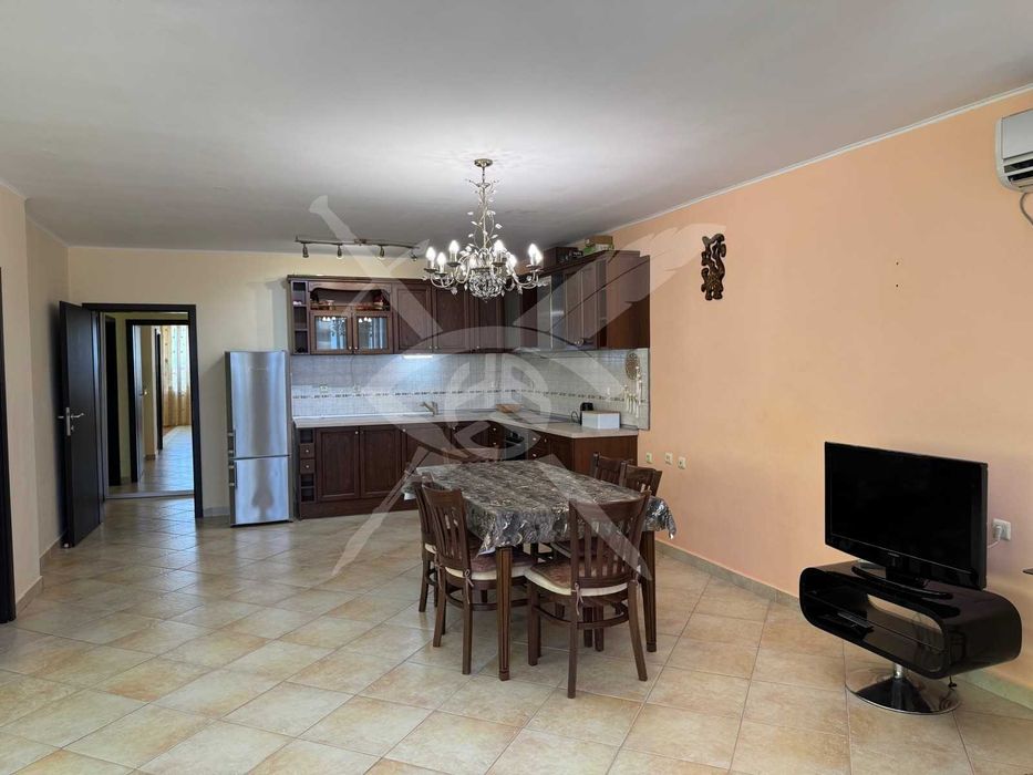 Продава се Тристаен апартамент в Поморие - 130 кв.м за 1154 €/кв.м - Снимка #5