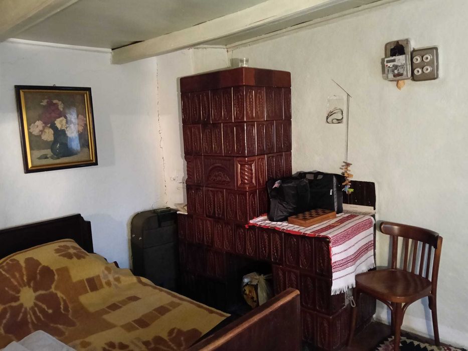 Casa de vanzare cu teren 3000 mp