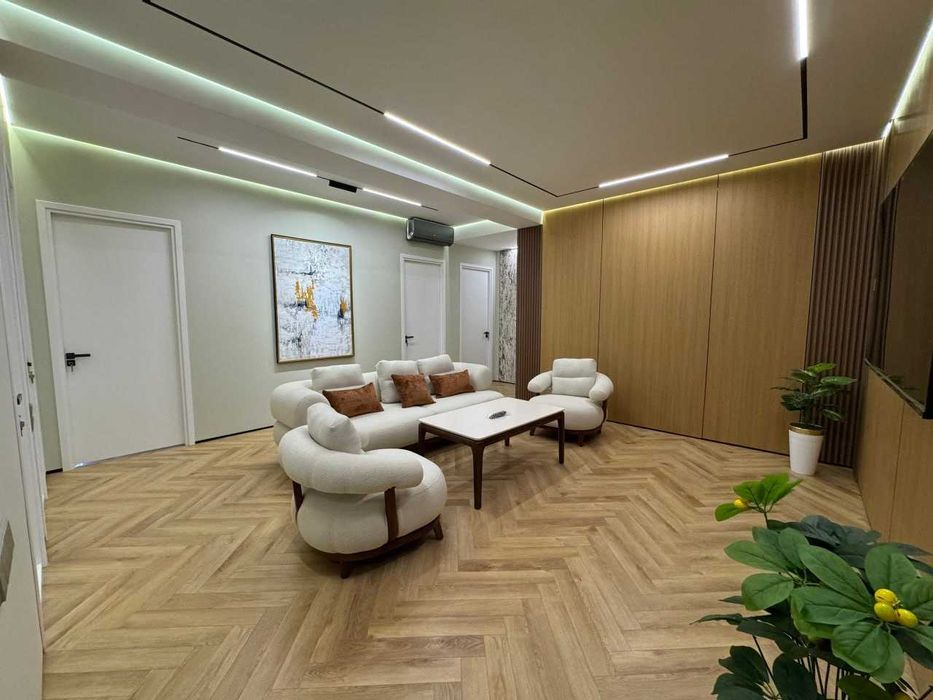 ЖК Саламатина, 104 м², 4 комнаты, ремонт, мебель