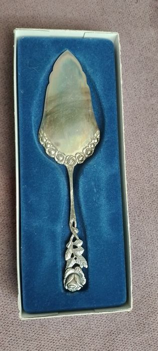 Шпатула лопатка  за торти, лъжички