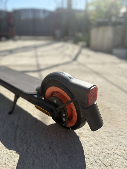 Vând Trotinetă Xiaomi