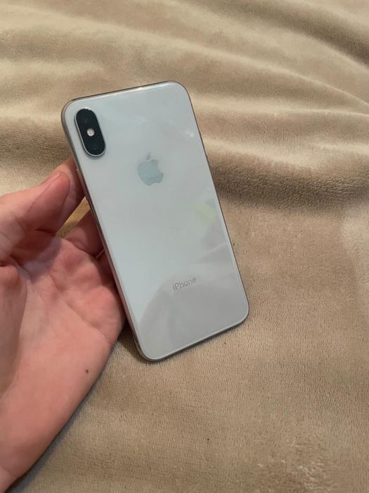 Продам айфон х срочно