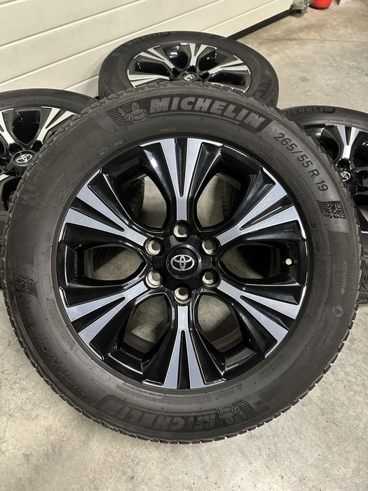 Jante NOI 19 ORIGINALE Toyota Land Cruiser Iarna 265/55/19 Hilux J250 J150 LC Michelin Hilux