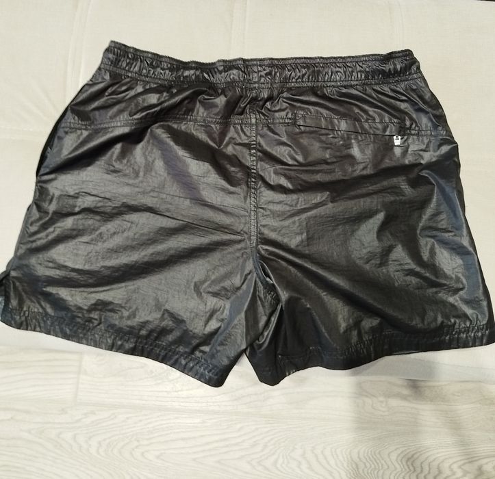 Calvin Klein  бански М отговарят на L