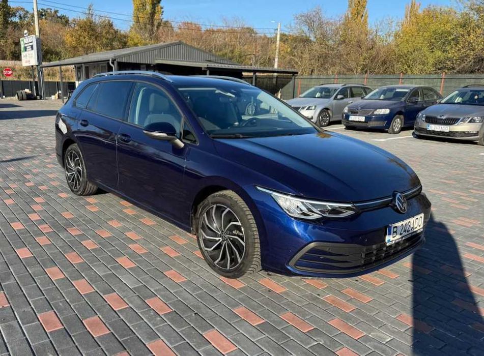 Inchirieri auto Bucuresti - Preturi accesibile, rezervare online