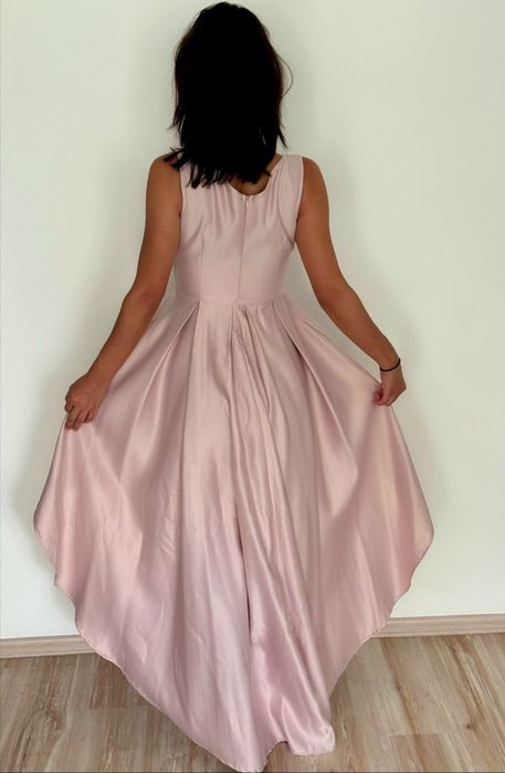 Rochie ocazie rose cu trena