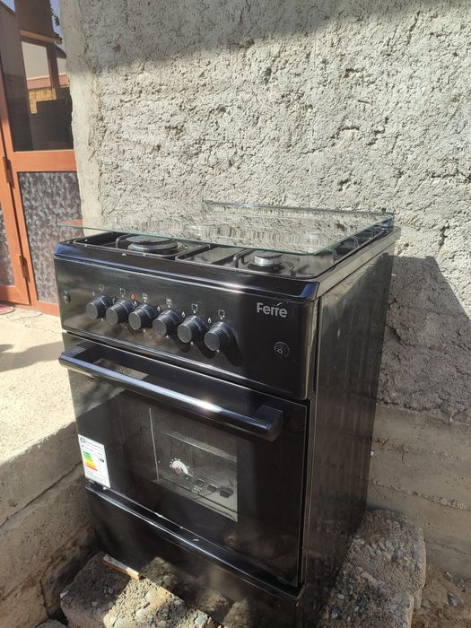 Газ плита   Ferre