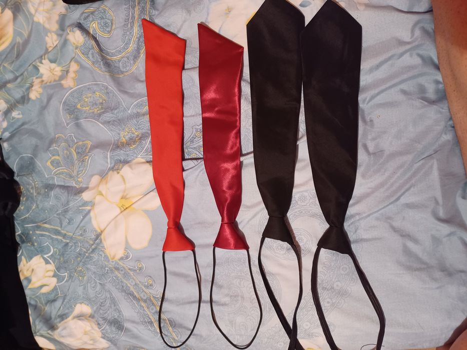 Cravata reglabila cu fermoar