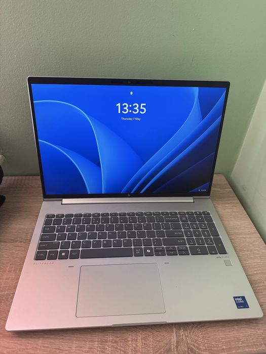 HP EliteBook 660 G11 AI