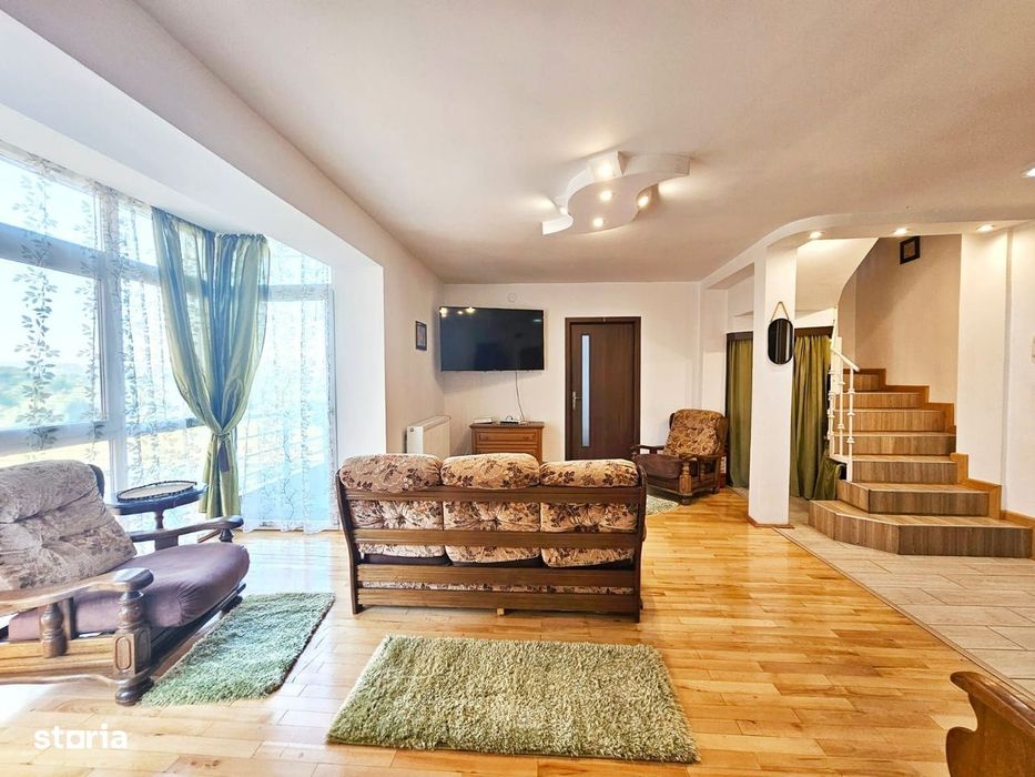 Apartament 7 camere, 200 mp, 3 niveluri, parcare- Borhanci