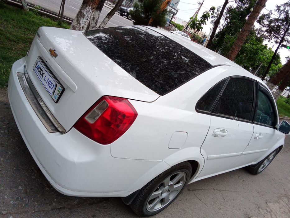 Aksiyaga  Bosh tulov 2 million