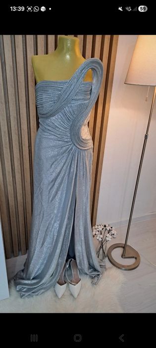 Rochie Argintie Eleganta, masura M-L, noua, cu eticheta