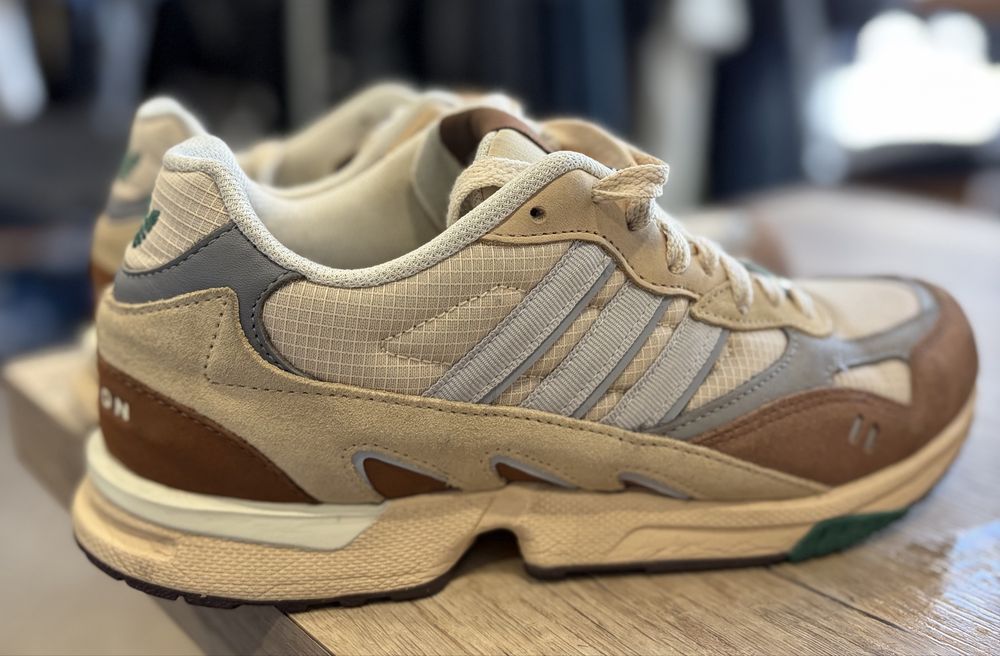 Маратонки adidas Torsion