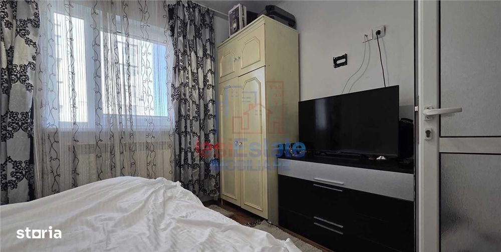 Apartament 2 camere - lift - zona excelenta - Pacurari