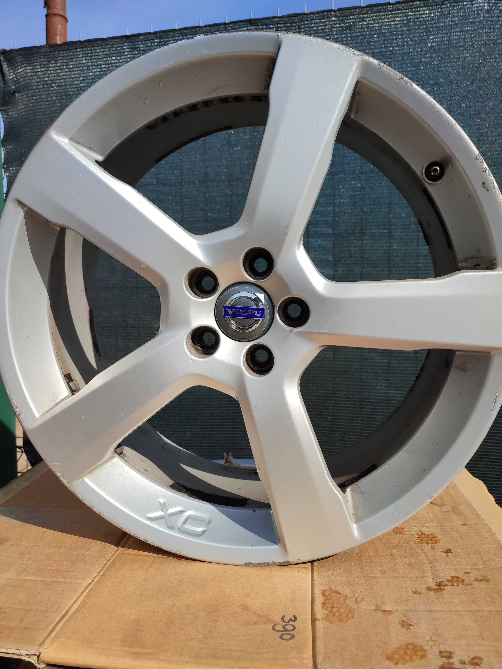 Jante Originale Volvo R Anvelope De Iarn Pirelli Bonus Ciorogarla Olx Ro