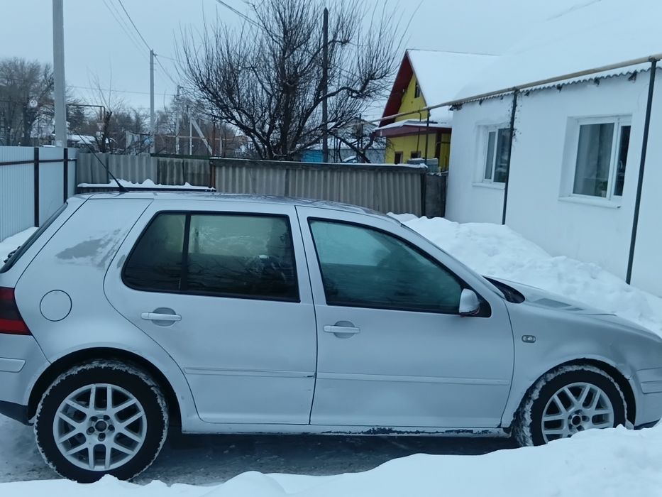 Volkswagen Golf 4