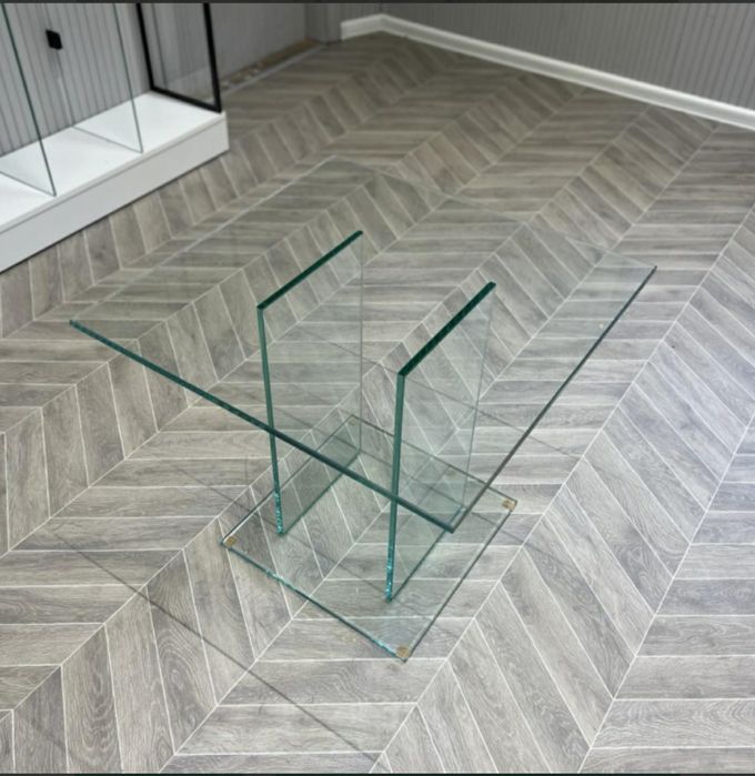 Журнальный столик