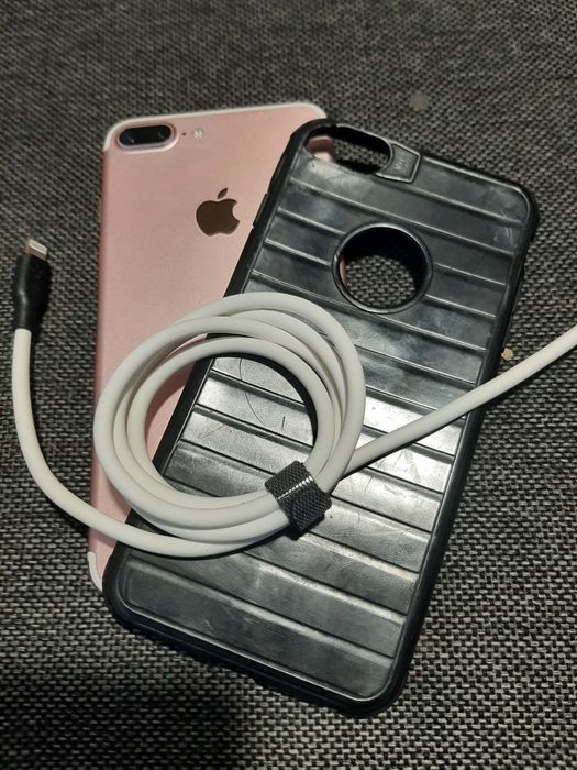 Продам телефон..iPhone