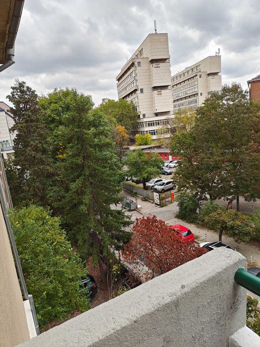 Дава се под наем Тристаен апартамент в София, Лозенец - 95 кв.м за 990 € - Снимка #5