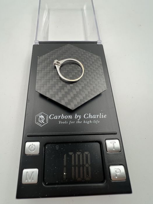 Годежен златен пръстен 0.25ct диаманти