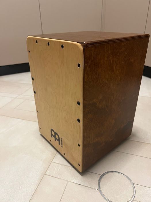 Музикален инструмент Кахон