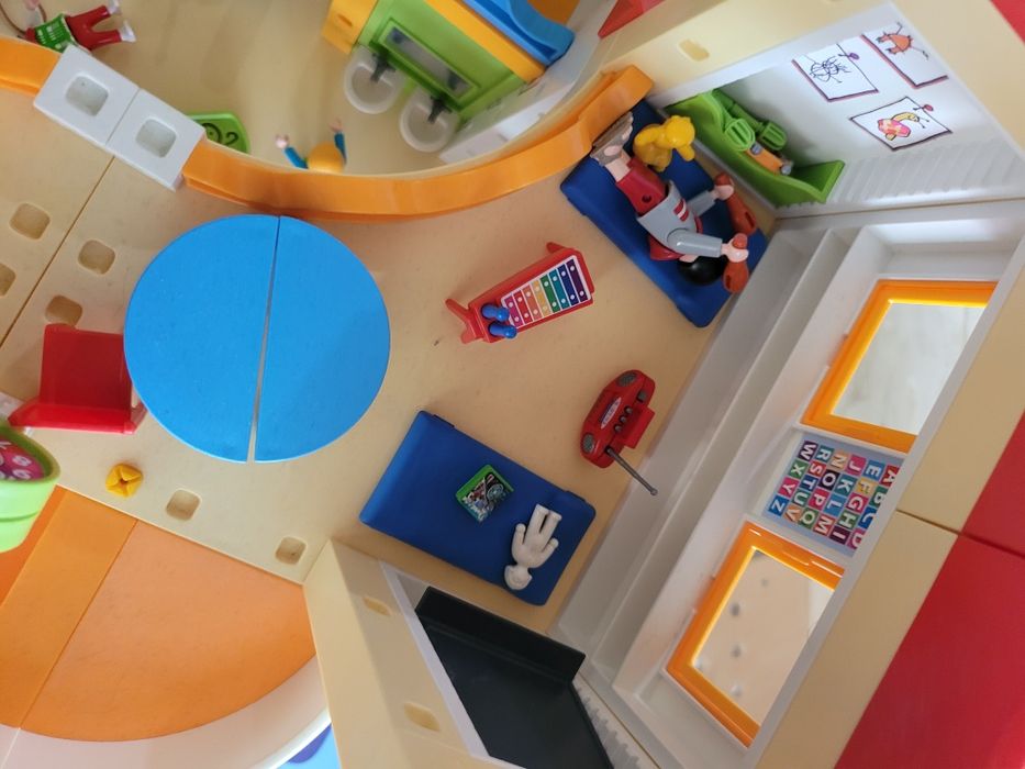 Къща на playmobil