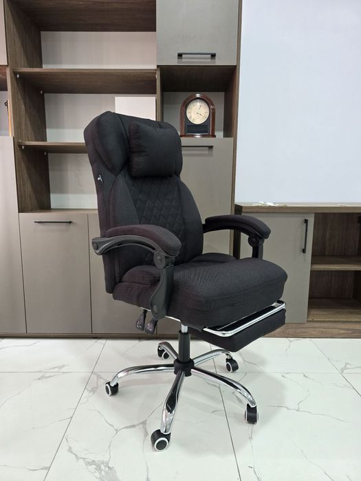 Офисной кресло 606