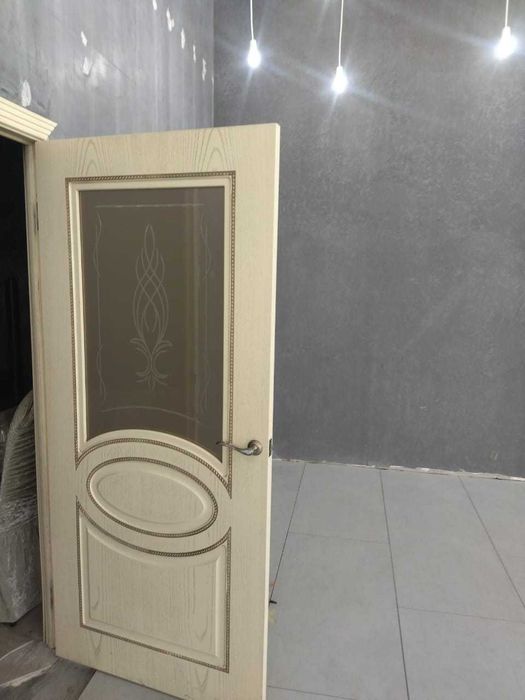 Продам межкомнатную дверь