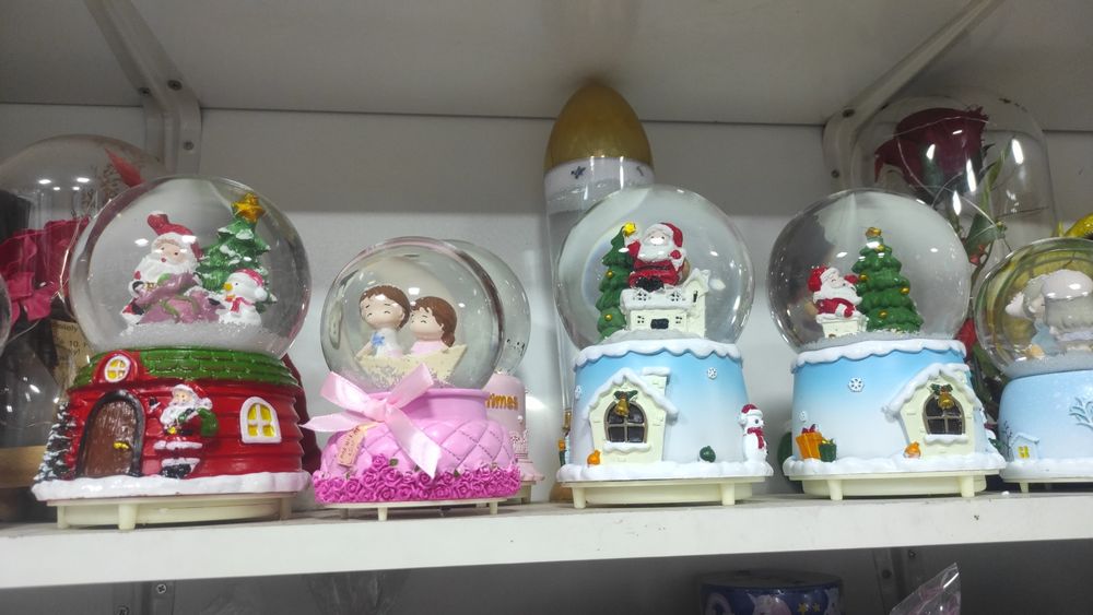 Снежный шар дед мороз новый yengi