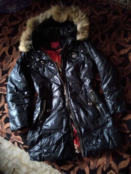Зимние куртки и пуховики