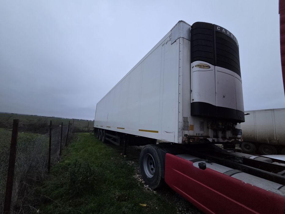 Semiremorca frigorifica Schmitz